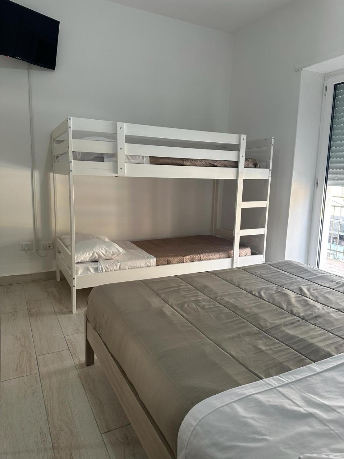Rent House Scauri Apartment มินตูร์โน ภายนอก รูปภาพ
